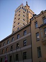100_2400